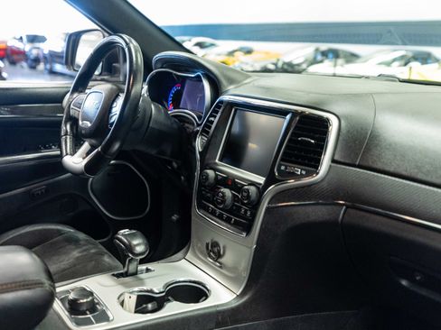Used 2015 Jeep Grand Cherokee SRT w/ Trailer Tow Group IV AWD/4WD image 15