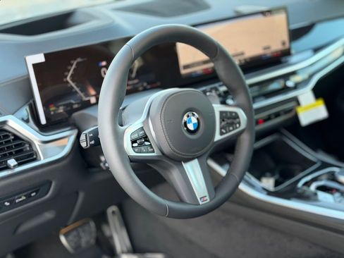 New 2026 BMW X5 xDrive40i w/ M Sport Package image 15