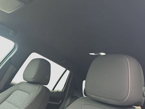 New 2026 GMC Terrain Elevation FWD image 8