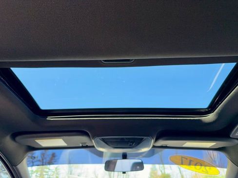 Used 2017 Ford Focus RS image 29