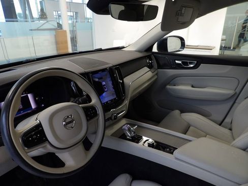 Certified 2023 Volvo XC60 B6 Ultimate image 16