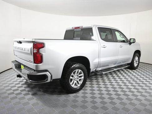 Used 2022 Chevrolet Silverado 1500 RST image 7