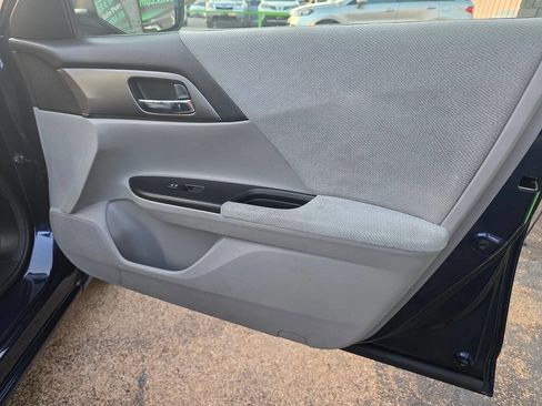 Used 2013 Honda Accord LX image 20