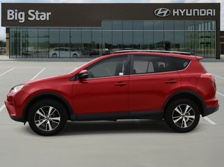 Used 2017 Toyota RAV4 XLE video 2