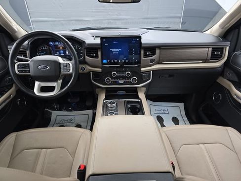 Used 2024 Ford Expedition Max Limited image 21