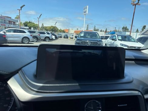 Used 2022 Lexus RX 350 FWD w/ Premium Package image 19