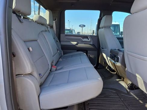 Used 2024 GMC Sierra 2500 SLT w/ Texas SLT Premium Package image 17