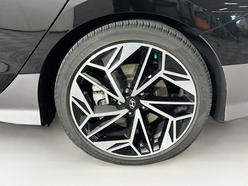 Used 2024 Hyundai Ioniq 6 SEL RWD image 11