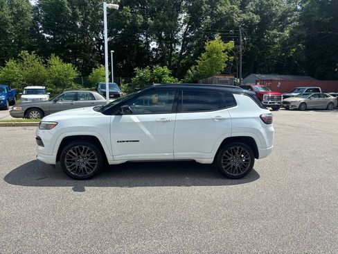 Used 2022 Jeep Compass High Altitude AWD/4WD image 4