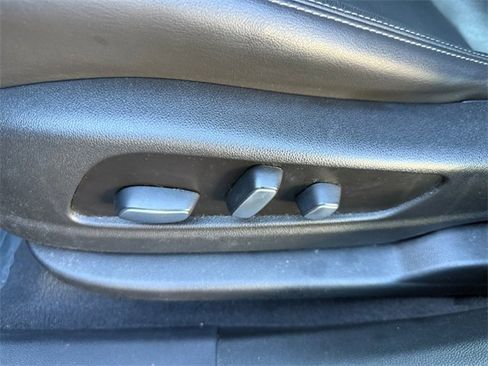 Used 2020 Cadillac XT6 Sport image 12