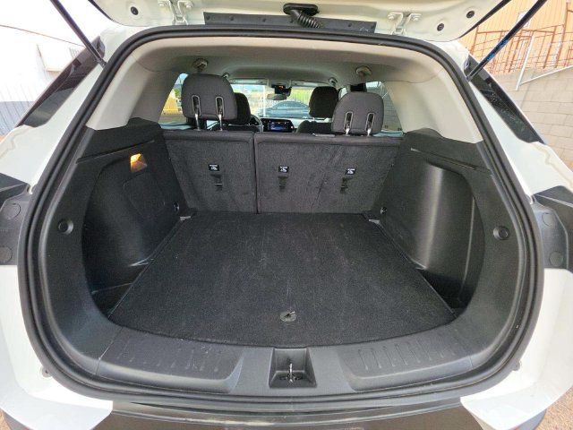 Used 2026 Chevrolet TrailBlazer LT AWD/4WD image 5