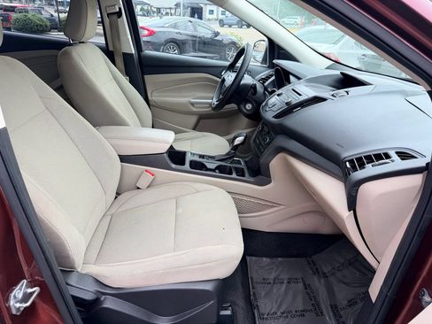 Used 2018 Ford Escape SE AWD/4WD image 16