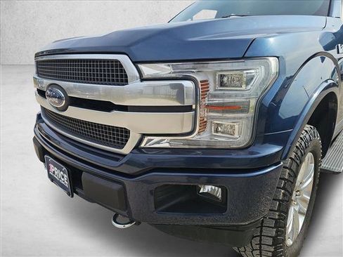 Used 2018 Ford F150 Platinum w/ Equipment Group 701A Luxury image 9