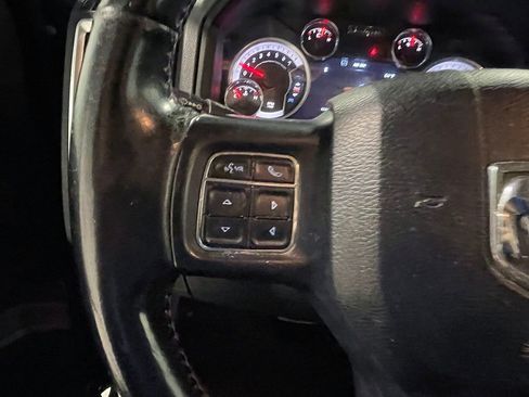 Used 2018 RAM 1500 Big Horn AWD/4WD image 33