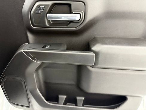 Used 2024 Chevrolet Silverado 1500 Custom Trail Boss w/ LPO, Dark Essentials Package image 39