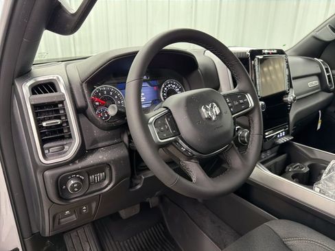 New 2026 RAM 1500 2WD Crew Cab image 16