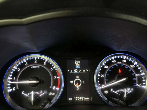 Used 2015 Toyota Highlander XLE AWD/4WD image 27