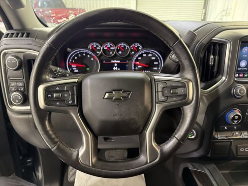 Used 2021 Chevrolet Silverado 1500 RST w/ LPO, Blackout Package image 16