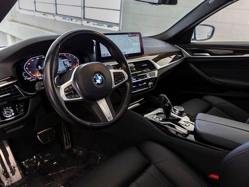 Certified 2023 BMW 530i 530i w/ M Sport Package image 15