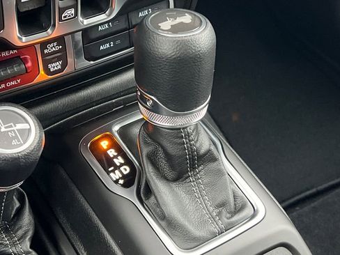 New 2026 Jeep Wrangler Unlimited Rubicon w/ Safety Group image 20