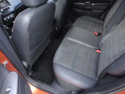 Used 2021 Mitsubishi Outlander Sport GT image 11