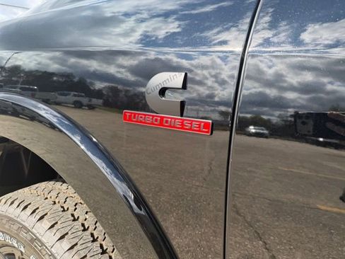 New 2026 RAM 3500 Limited image 10