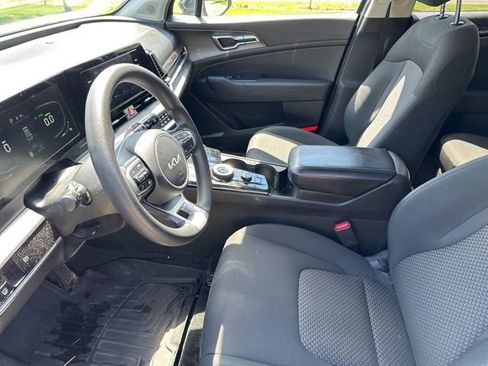 Certified 2023 Kia Sportage LX AWD/4WD image 7