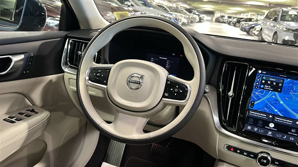 Used 2024 Volvo V60 B5 Cross Country Plus AWD/4WD image 22