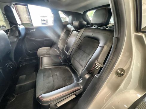 Used 2022 Ford Escape SEL w/ SEL Stealth AWD Package image 25