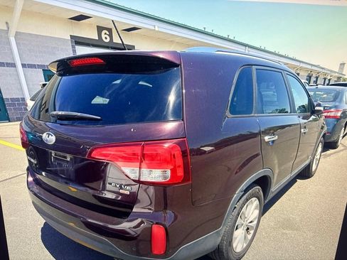 Used 2014 Kia Sorento EX w/ EX V6 Touring Package AWD/4WD image 3