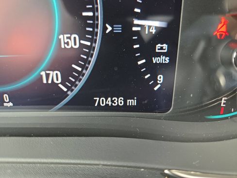 Used 2015 Buick LaCrosse FWD image 28