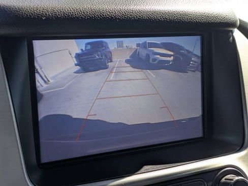 Used 2020 GMC Yukon SLT w/ Open Road Package image 18