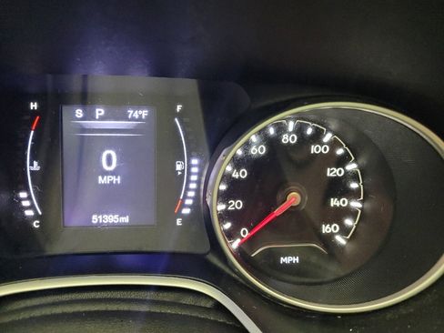 Used 2021 Jeep Compass Latitude AWD/4WD image 23
