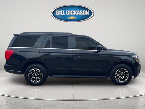 Used 2024 Ford Expedition XLT RWD image 12