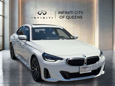 Used 2025 BMW 230i xDrive Coupe w/ Convenience Package AWD/4WD image 1