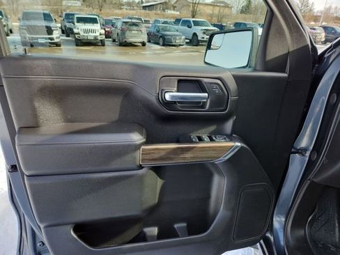 Used 2021 Chevrolet Silverado 1500 LT AWD/4WD image 21