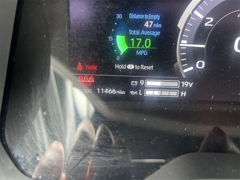 New 2024 Toyota Tundra Platinum image 19