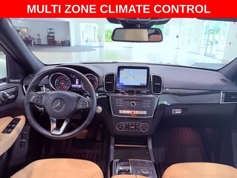 Used 2018 Mercedes-Benz GLS 450 4MATIC image 10
