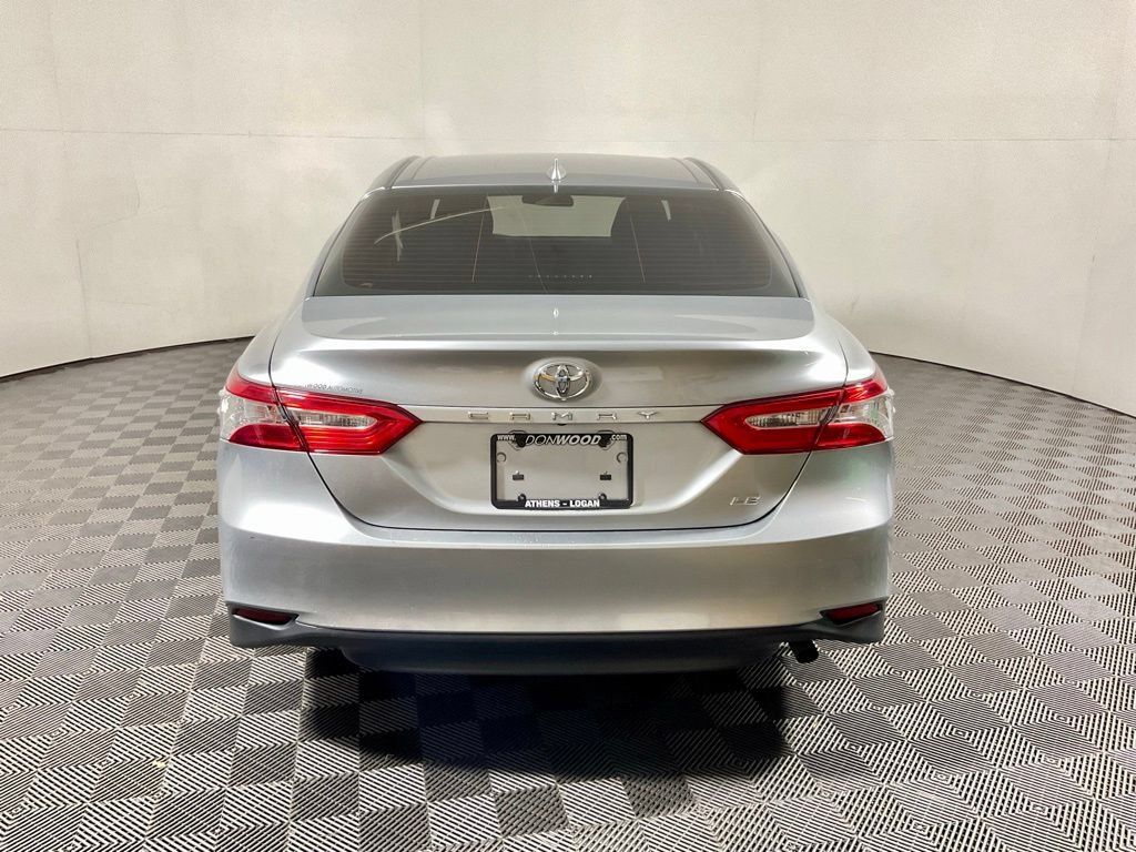 Used 2020 Toyota Camry LE FWD image 12