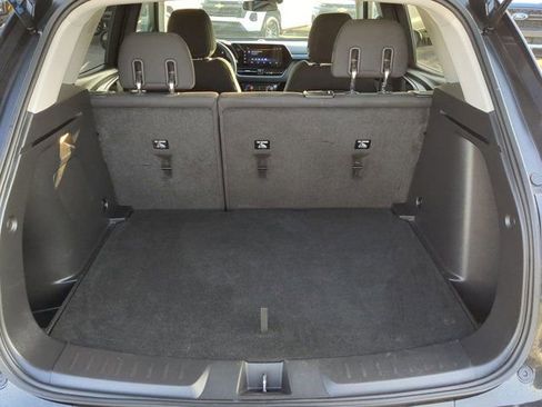 Used 2024 Chevrolet TrailBlazer LT w/ LT Cold Weather Package image 13