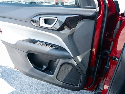 New 2026 Jeep Compass Limited AWD/4WD image 26