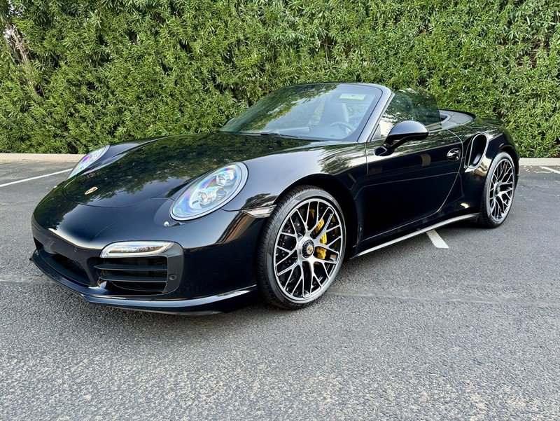Used 2015 Porsche 911 Turbo S w/ High-end Infotainment Package AWD/4WD image 7