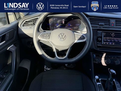 Used 2022 Volkswagen Tiguan S image 12