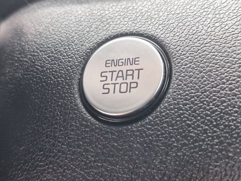 Used 2023 Kia Sorento S AWD/4WD image 27