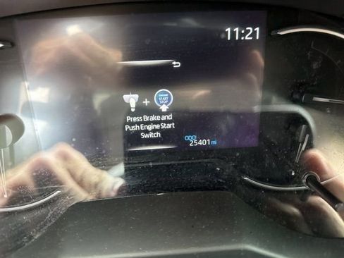 Used 2024 Toyota RAV4 XLE w/ Convenience Package FWD image 9