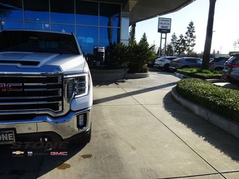 Used 2021 GMC Sierra 2500 SLT w/ SLT Premium Package image 34