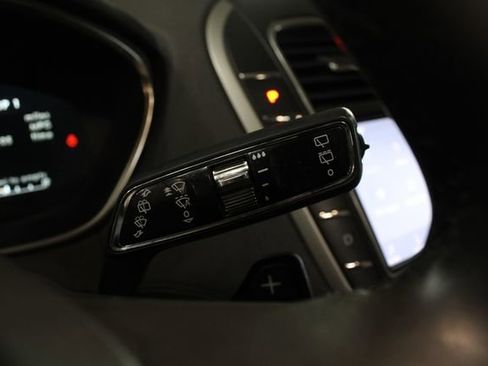 Used 2020 Lincoln Nautilus Reserve w/ Equipment Group 201A image 15