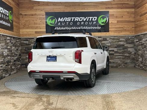 Used 2023 Hyundai Palisade SEL w/ Premium Package AWD/4WD image 12