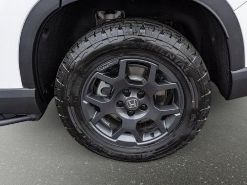 New 2026 Honda Pilot TrailSport image 9