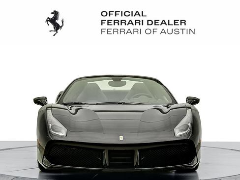 Used 2019 Ferrari 488 Spider RWD image 3